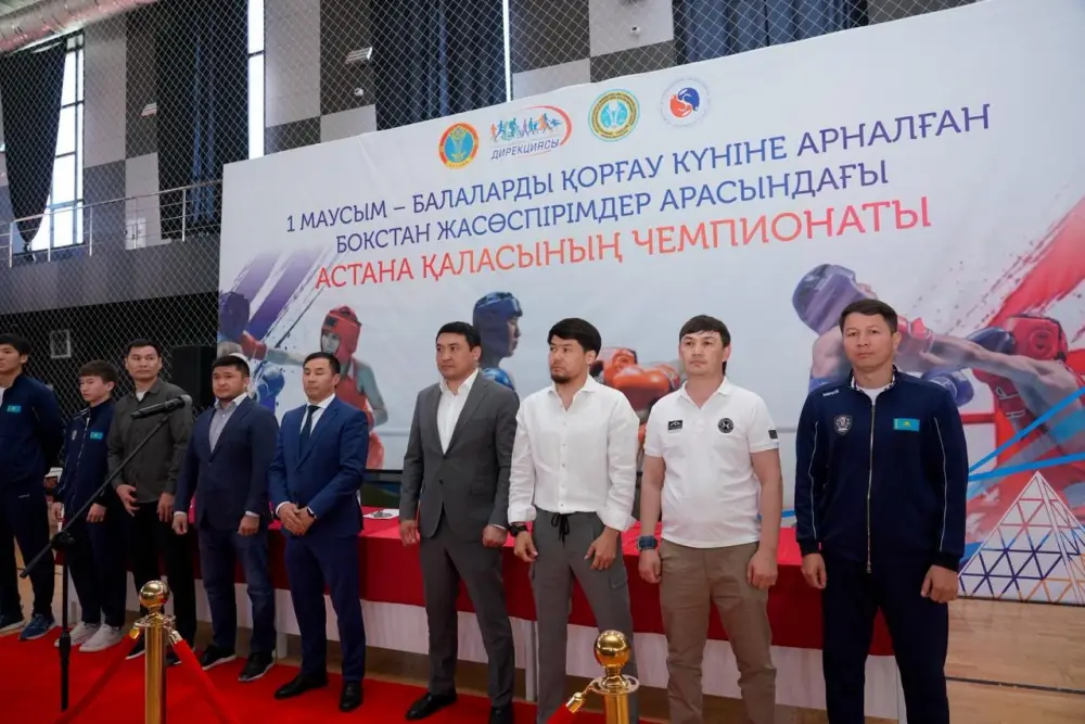 В столице проходит городской чемпионат по боксу среди подростков (5)