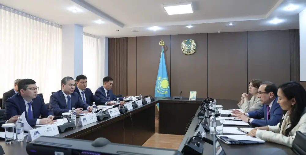 Нагаспаев и Михнев обсудили горнорудный сектор РК