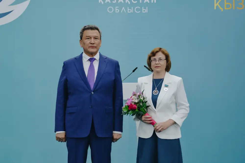 Сегодня свой профессиональный праздник отмечают работники культуры (9)