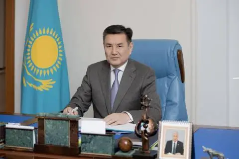 На страже мира: Аким ВКО поздравил жителей с Днём защитника Отечества