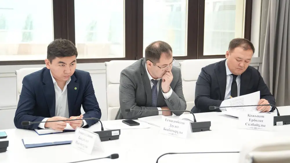 Диалог с природой: Вице-министр Ж.Алиев выслушал тревоги алматинцев о судьбе экологии