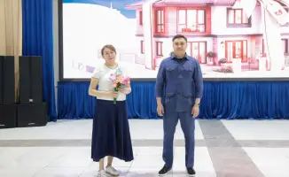 В Шымкенте 50 семей получили ключи от новых квартир в рамках программы доступного жилья