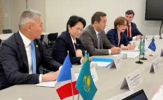 Казахстан и Франция подписали Дорожную карту сотрудничества в агропромышленном комплексе