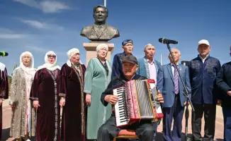 В Акмолинской области почтили память Халық қаһарманы Рахимжана Кошкарбаева