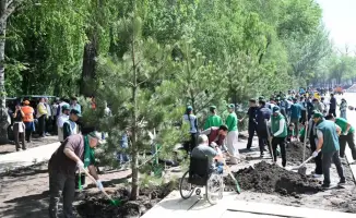 Успех общегородского субботника в Алматы: более 55 тыс. участников и 5 тыс. кубометров собранных отходов