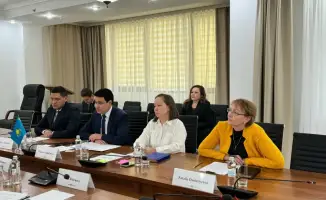 Встреча вице-министра экологии Казахстана с Региональным Директором США по экологии и здравоохранению