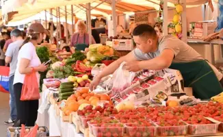 Алматы: ярмарки в праздники — еда и стабильность!