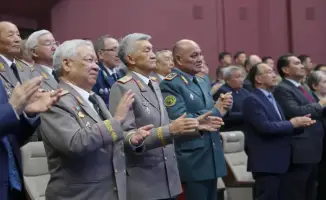 70-летие генерал-майора Едиля Уразова военный кафедра ЕНУ Министерство обороны