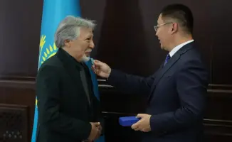 В Павлодарской области наградили выдающихся деятелей культуры и искусства