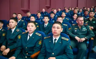 Завершение службы генерал-лейтенанта Султана Камалетдинова: что это значит для Вооруженных сил Казахстана?