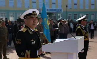 В Астане 448 студентов военной кафедры КазУТБ присягнули на верность Родине в присутствии ветеранов и руководства университета
