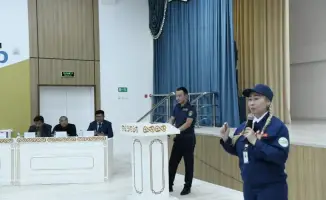 Школьники столицы обучаются правилам дорожного движения и безопасности в общественном транспорте