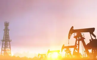 Мировые цены на нефть падают: влияние заявлений Трампа о конфликте с Ираном на цену нефти марки Brent