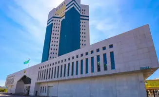 Кто уйдёт в отставку: правительство или Конституция?