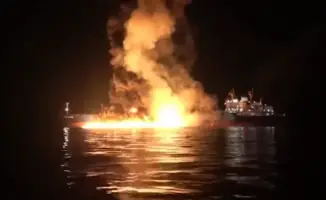 Эскалация конфликта в Ормузском проливе: кто выйдет победителем в борьбе за контроль над стратегическими водами?
