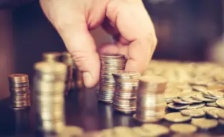 Обязанность сервисов поиска работы в Казахстане: передача данных о доходах должников