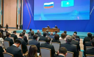 Токаев и Путин обсудили ключевые вопросы сотрудничества на брифинге в Астане
