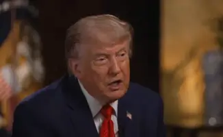 Президент США Дональд Трамп выступил с новым жёстким предупреждением в адрес Ирана, заявив, что Тегеран столкнётся с 'очень тяжёлыми последствиями'.