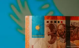 Кадровая река: Казахстан меняет русло зарплат и карьерных возможностей для госслужащих