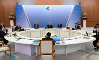 Астана: Корабль Евразийского экономического совета вышел в открытое море решений