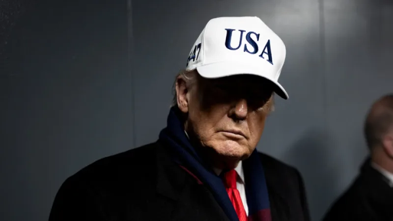 Трамп откладывает решение по иранскому соглашению после совещания в Белом доме