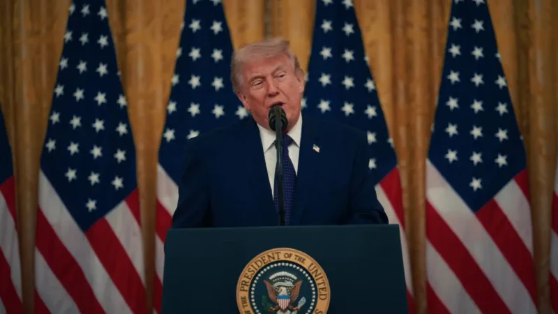 Трамп призывает Иран: "Не спешите с сделкой, давайте сыграем в шахматы, а не в шашки"