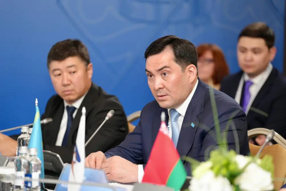 Казахстан подчеркивает важность устойчивой энергетической интеграции на Евразийском экономическом форуме в Астане