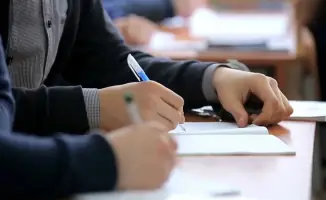Национальный центр тестирования объявил график приема документов для участия в конкурсе на получение образовательных грантов в Казахстане.